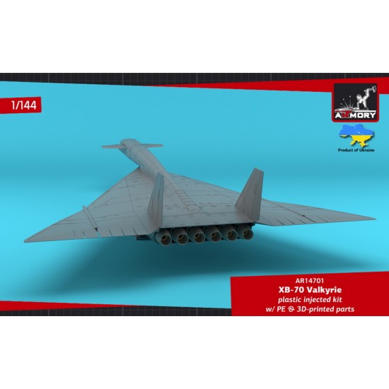 1/144 North American XB-70 Valkyrie Strategic Bomber