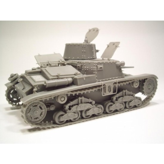 1/35 Italian Tank M11/39 Full Resin kit with Aluminium Barrel & Decals