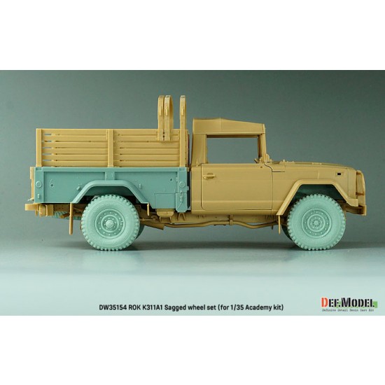 1/35 ROK K311A1 Armoured Truck (KM450) Sagged Wheel set for Academy kits