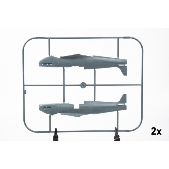 1/48 Spitfire Story Southern Star Dual Combo: WWII British Supermarine Spitfire Mk.Vb Vc [Limited Edition]