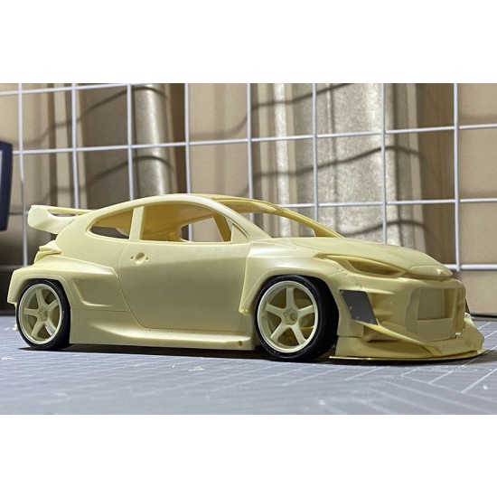 1/24 Rocket Bunny GR Yaris (HKS)