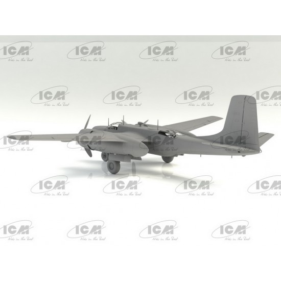 1/48 USN JD-1D Invader Utility Aircraft