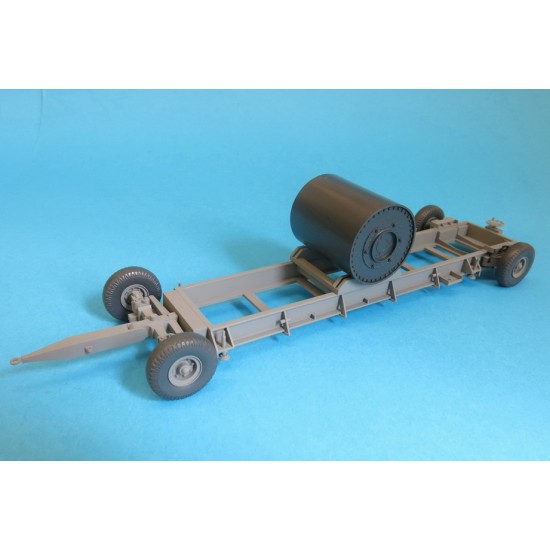 1/32 RAF Bomb Trolley with Upkeep Mine (Dambuster)