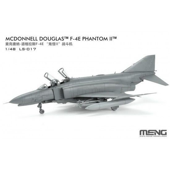 1/48 McDonnell Douglas F-4E Phantom II Fighter-bomber