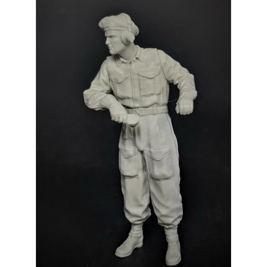 1/35 British Tank Commander Coverall