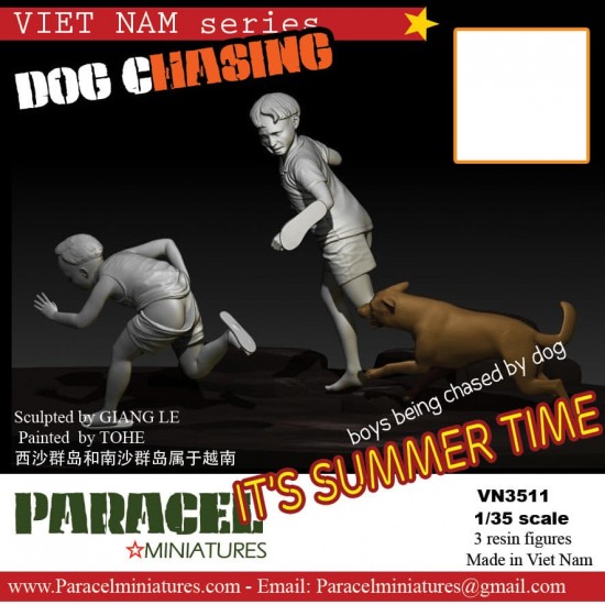 1/35 Vietnamese Kids set - Dog Chasing (2 figures & 1 dog)