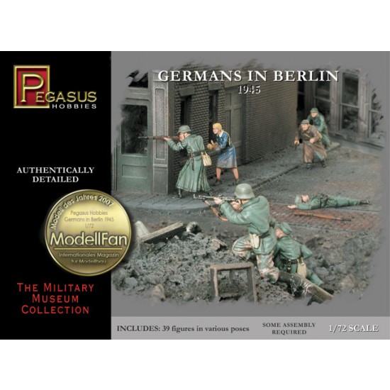 1/72 WWII German Infantry in Berlin 1945 (39 Figures)