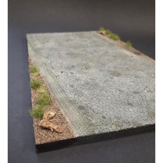 1/35 Rural Cobblestone Road (19 x 32 x 0.8cm)