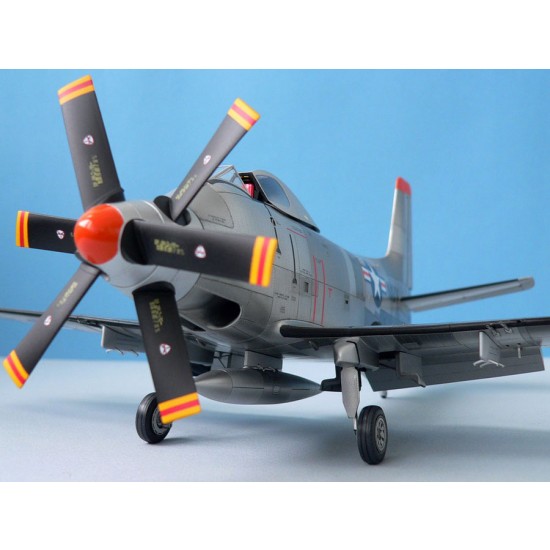 1/48 Douglas XA2D-1 Skyshark