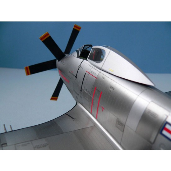 1/48 Douglas XA2D-1 Skyshark