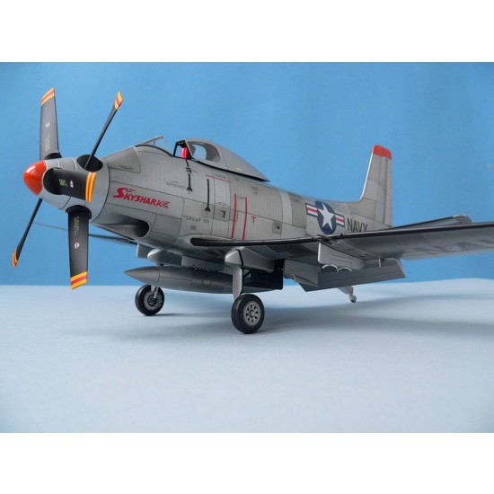 1/48 Douglas XA2D-1 Skyshark