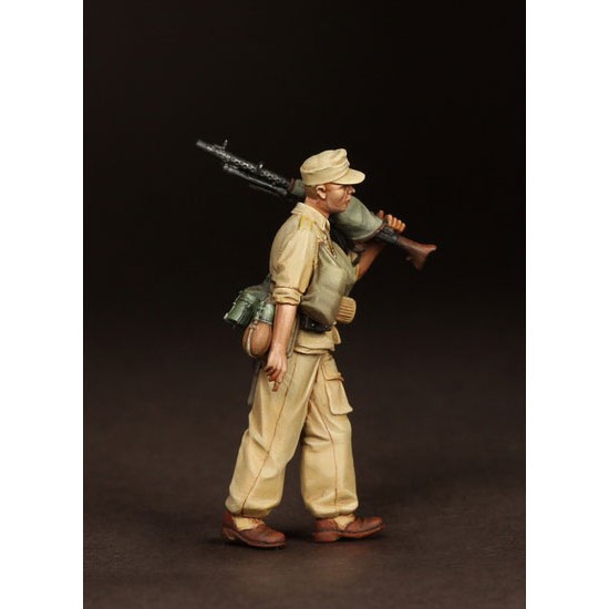 1/35 Machine Gunner Fallschirmjager - Brigade Ramcke. El Alamein, August 1942