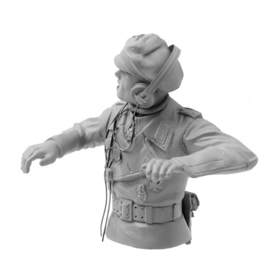 1/16 WWII German Commander of StugIII Ausf G