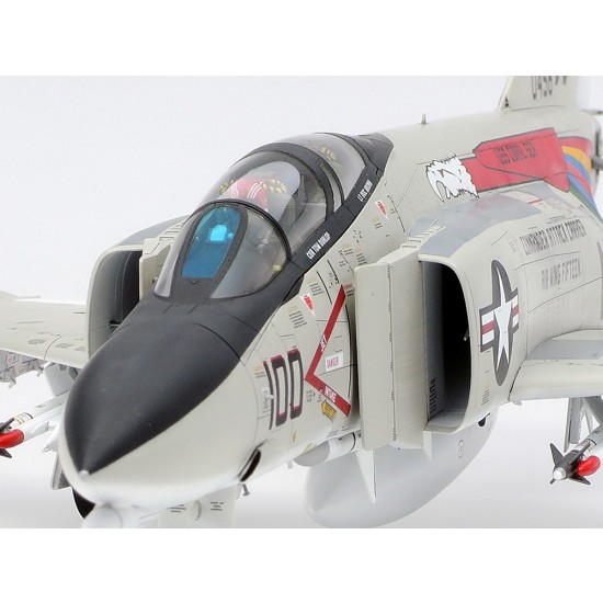 1/48 McDonnell Douglas F-4B Phantom II