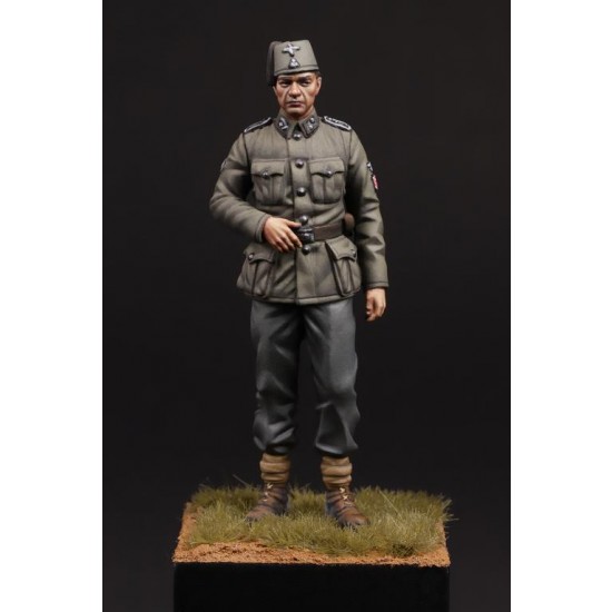 1/35 WWII Waffen SS Soldier Division Handschar #1