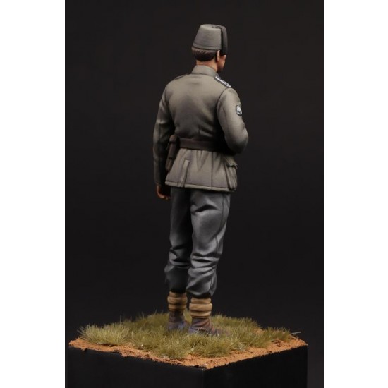 1/35 WWII Waffen SS Soldier Division Handschar #1