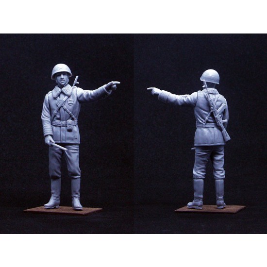 1/35 Soviet Traffic Military Police Set 1980 Era (1 Figure)