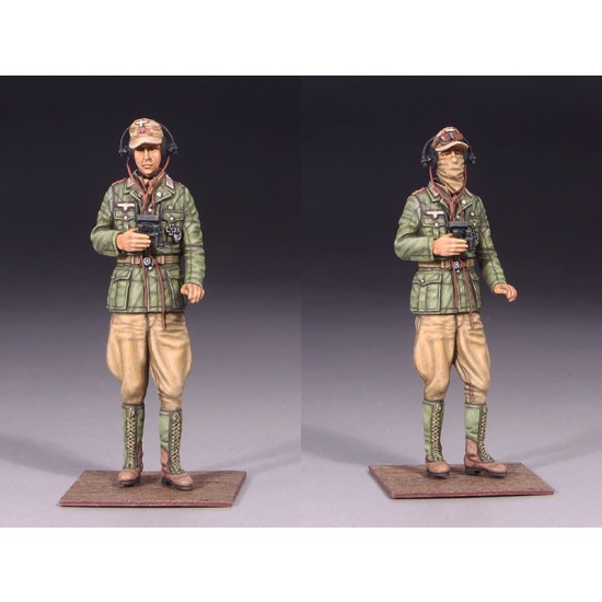 1/35 WWII German DAK Panzer III/IV Tank Crew Set #1 (3 Figures)