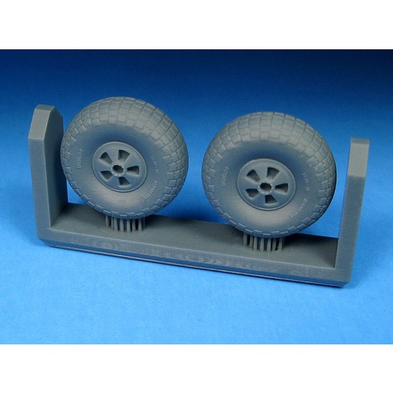 1/72 Mosquito Slotted Main Wheels Block Tread for Tamiya/Hasegawa kits