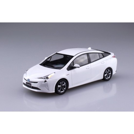 1/32 Toyota Prius (Super White II)