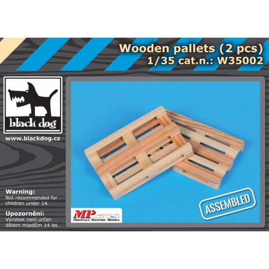 1/35 Wooden Pallets (2pcs, assembled)