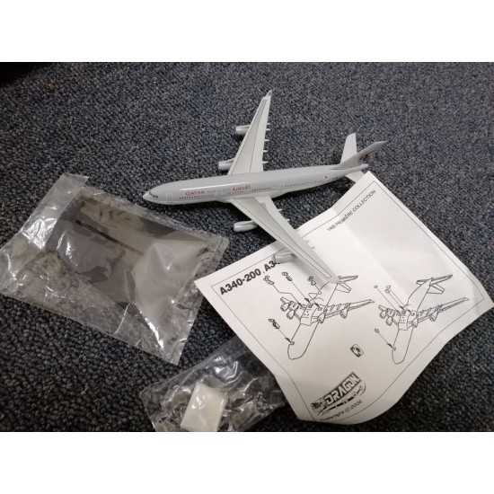 1/400 Qatar Airways Diecast Plane Model