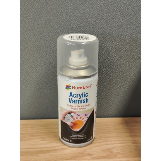 Acrylic - Varnish Gloss Spray Paint 150ml (lids damaged)