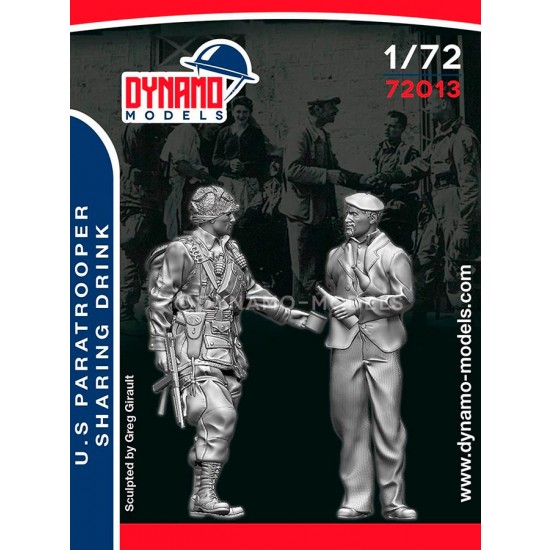 1/72 US Paratrooper and Father Drinking Time Set (2 figures)