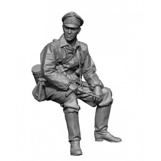 1/48 WWII German SS Officer