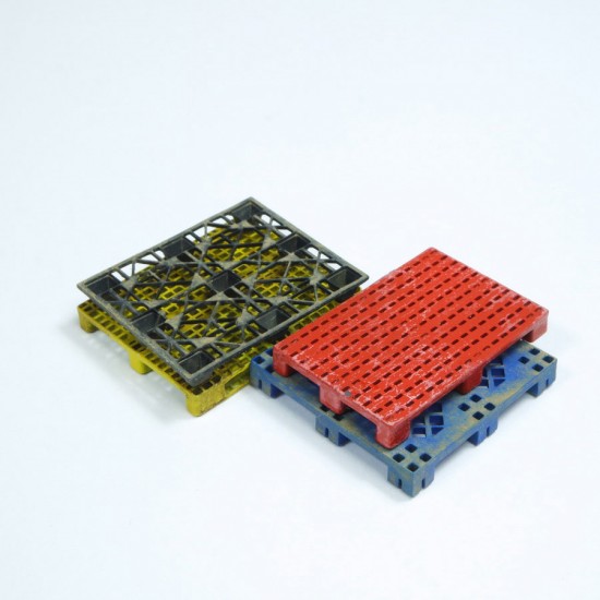 1/35 Plastic Pallets Mix (4pcs)