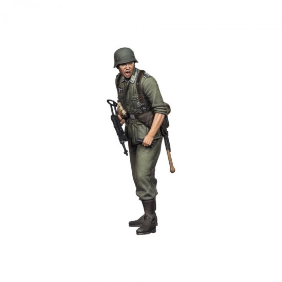 1/35 German Soldier Otto Degen, Uniform in Field Grey (Dusty Faces resin figure)