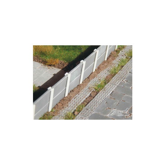 1/120 Concrete Fence, L 50cm (44 slabs)