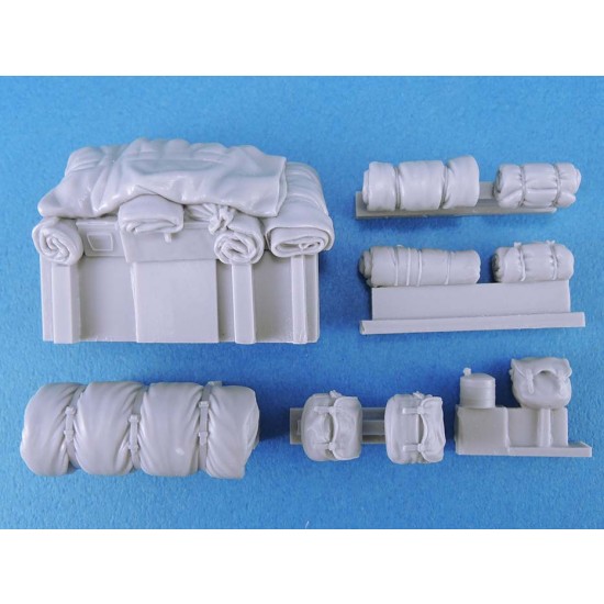 1/35 WWII US Light Tank Stowage set