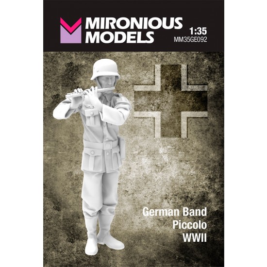 1/35 WWII German Band Piccolo