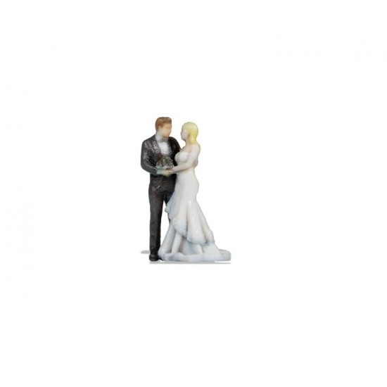 HO Scale Bride and Groom (assembled painted 3D figures)