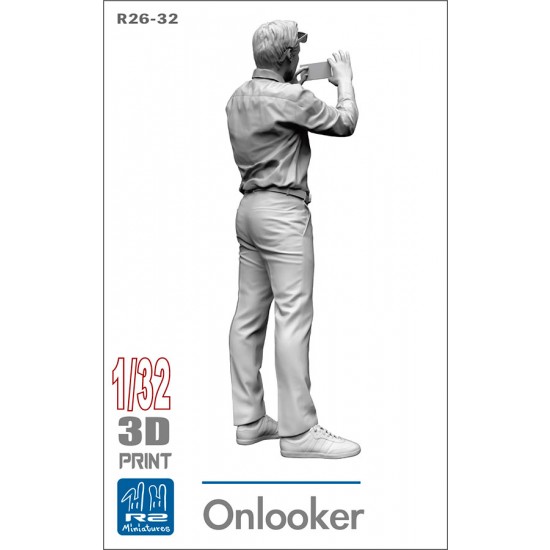 1/32 Modern Male Onlooker