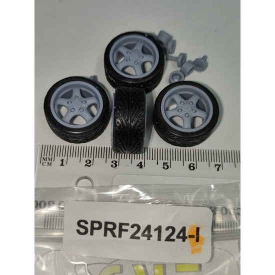 1/24 17" Cup2 Wheels with Low Profile Tyres