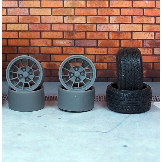 1/24 15" Ronal Kleeblatt 8' Wheels with Low Profile Tyres