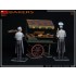 1/35 Bakers: 2 Figures, Wooden Crates w/Bakery Products